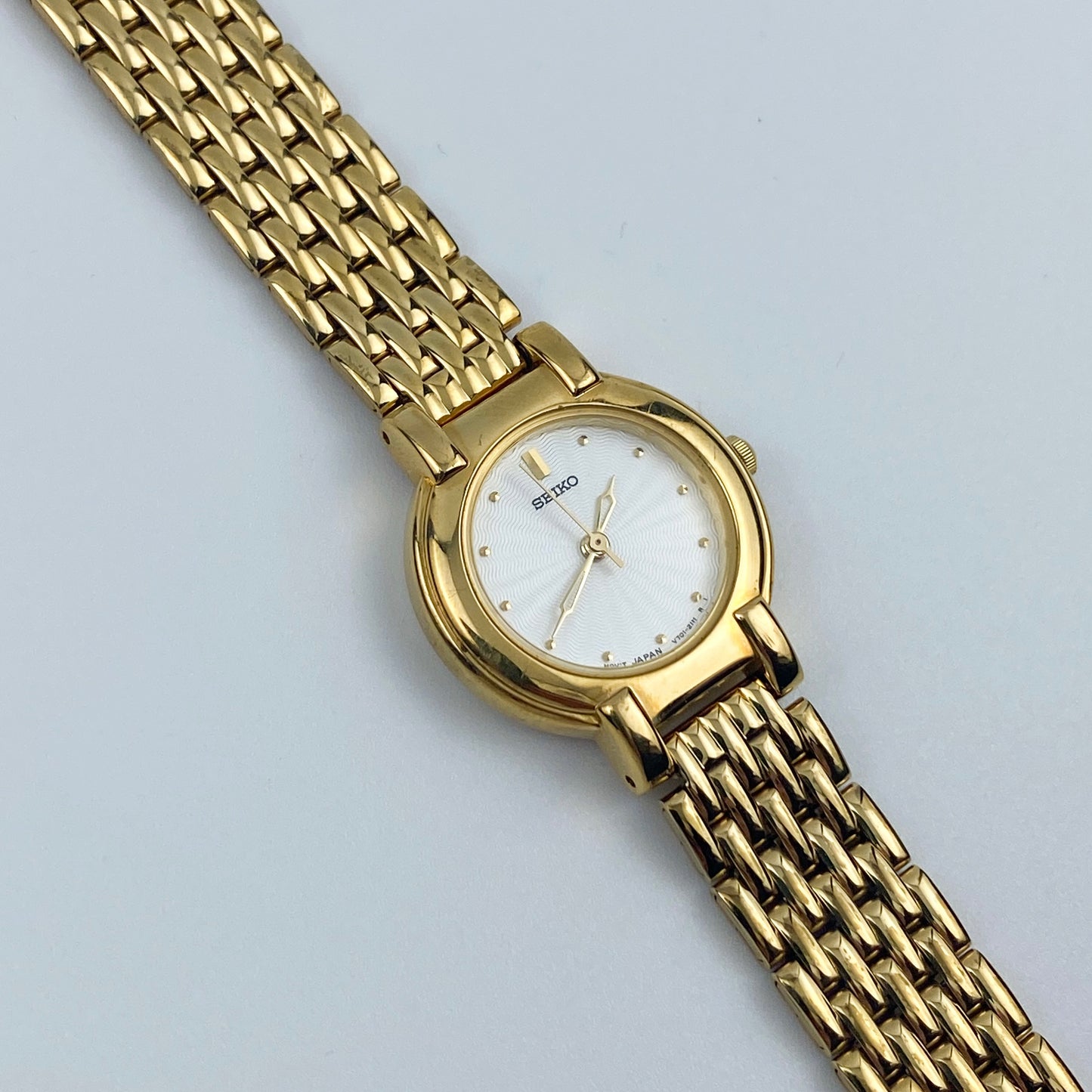 Seiko Vintage Gold Watch White Round Dial