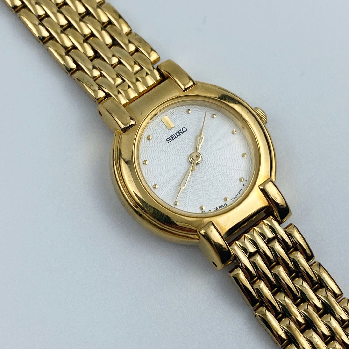 Seiko Vintage Gold Watch White Round Dial