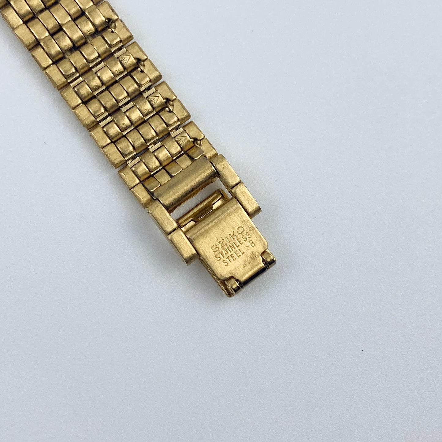 Seiko Vintage Gold Watch White Round Dial